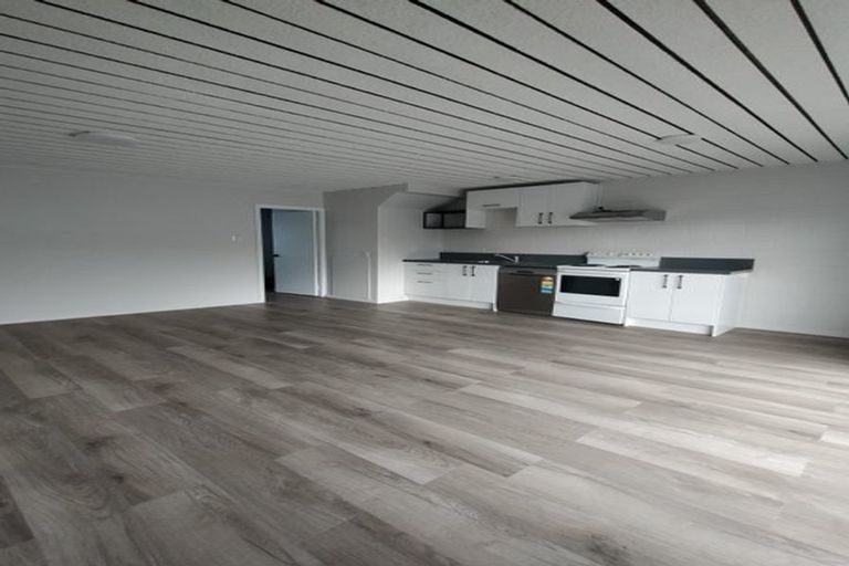 Photo of property in 1/555 Hillside Road, Caversham, Dunedin, 9012