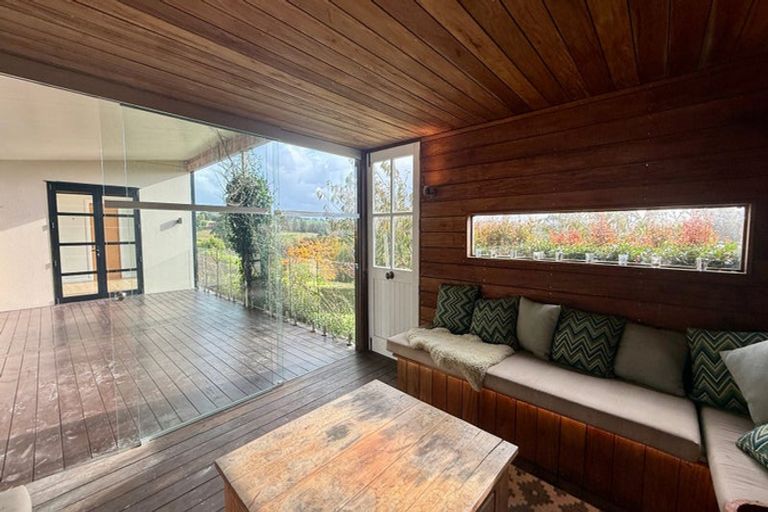Photo of property in 105 Messenger Road, Stillwater, Silverdale, 0993