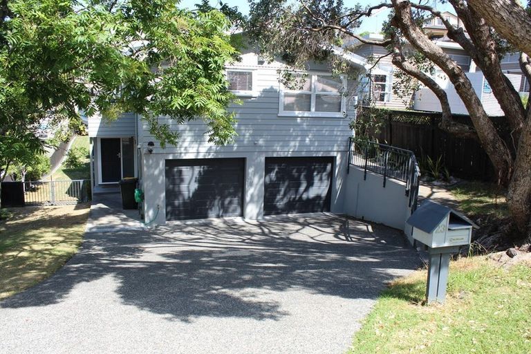 Photo of property in 23 Eastcliffe Road, Castor Bay, Auckland, 0620