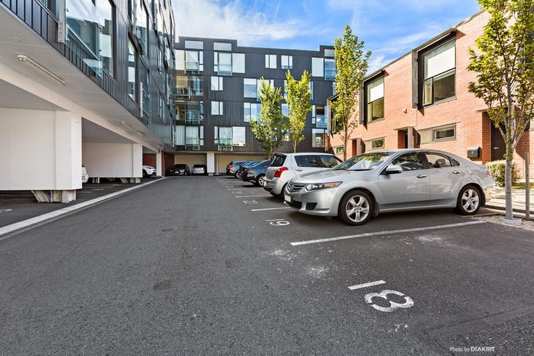 Photo of property in Nouvo Apartments, 2/21c Rugby Street, Mount Cook, Wellington, 6021