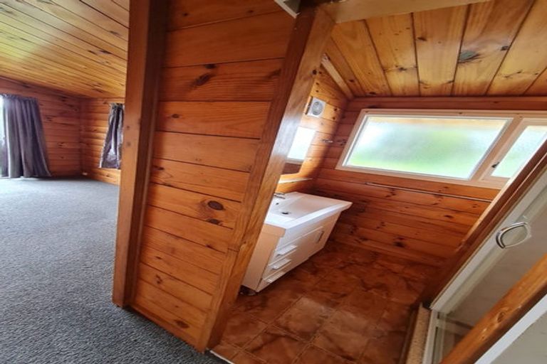 Photo of property in 62 Hain Avenue, Mangere East, Auckland, 2024