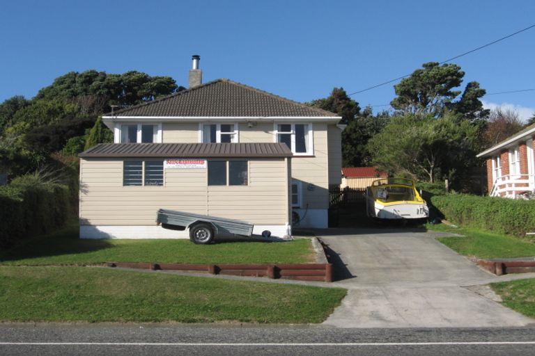 Photo of property in 34 Dimock Street, Titahi Bay, Porirua, 5022