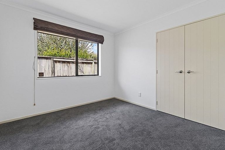 Photo of property in 8 Wakefield Place, Rototuna North, Hamilton, 3210