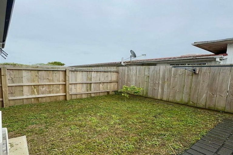 Photo of property in 1/30 Arnwood Street, Manurewa, Auckland, 2102