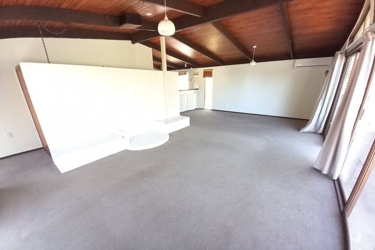 Photo of property in 154 Ti Rakau Drive, Pakuranga, Auckland, 2010