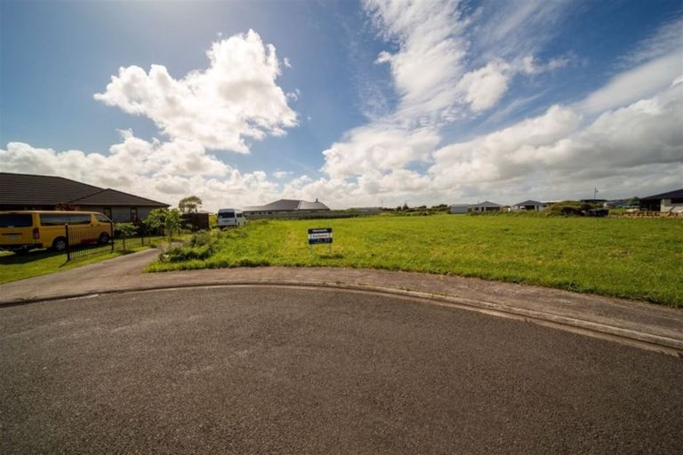Photo of property in 8 Reremoana Close, Hawera, 4610