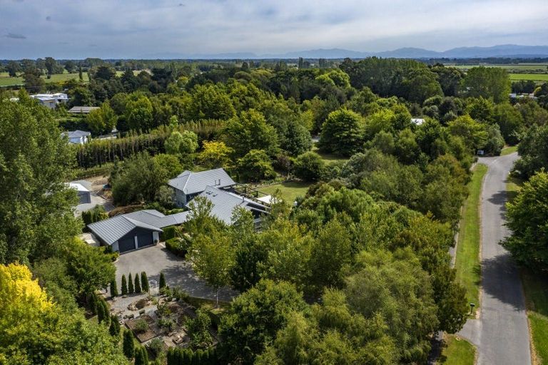 Photo of property in 39 Keetly Place, Ohoka, Kaiapoi, 7692