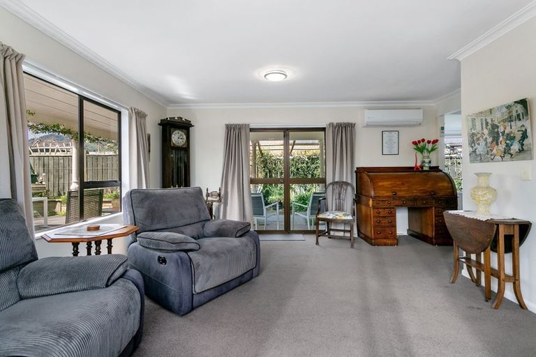 Photo of property in 122 Arthur Crescent, Hilltop, Taupo, 3330