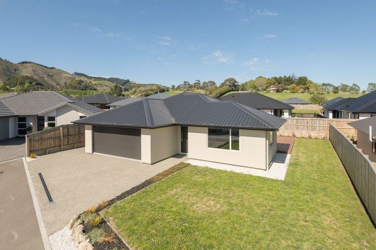 Photo of property in 16 Tarn Close, Richmond, 7020