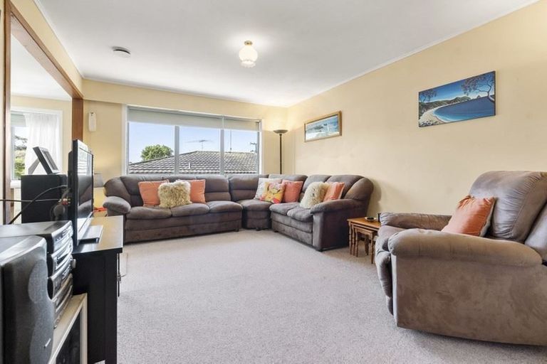 Photo of property in 116 Archers Road, Glenfield, Auckland, 0629