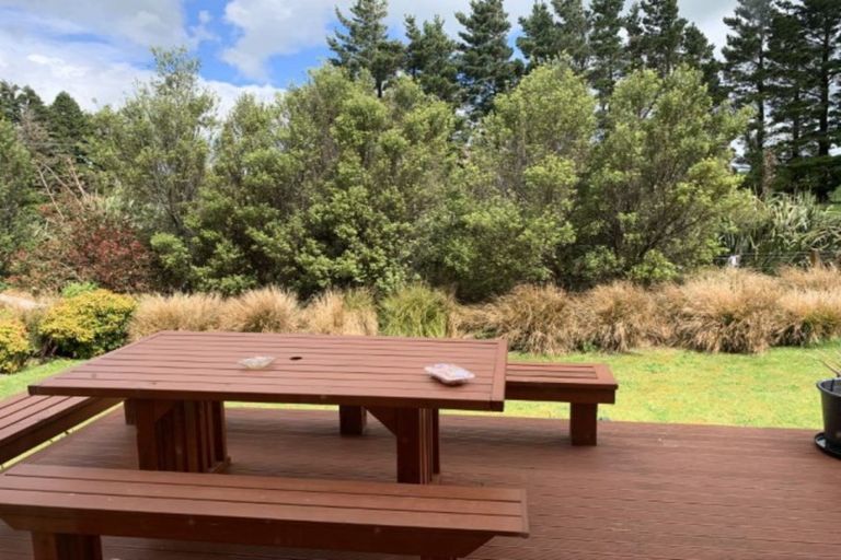 Photo of property in 321 Te Kakapo Valley Road, Dannevirke, 4978
