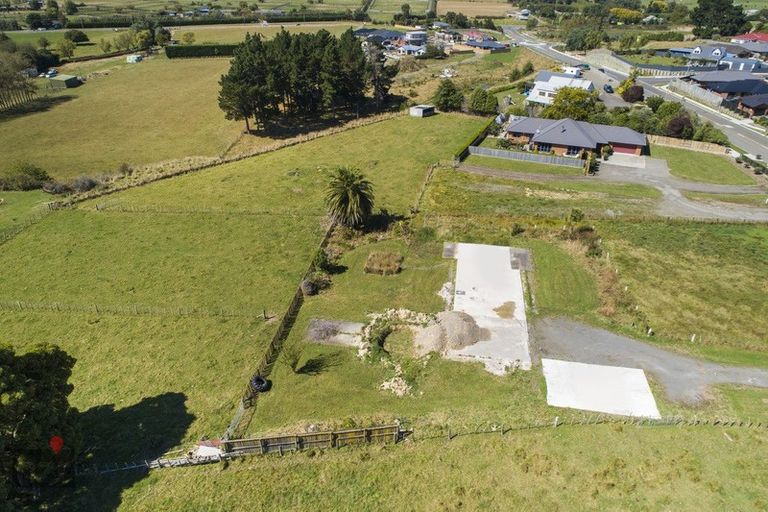Photo of property in 48 James Line, Kelvin Grove, Palmerston North, 4414