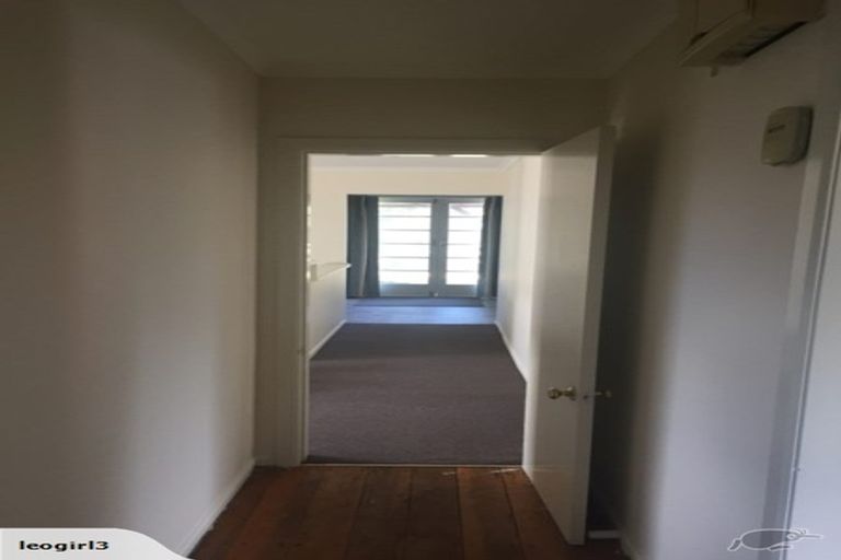 Photo of property in 96 Nursery Road, Phillipstown, Christchurch, 8011