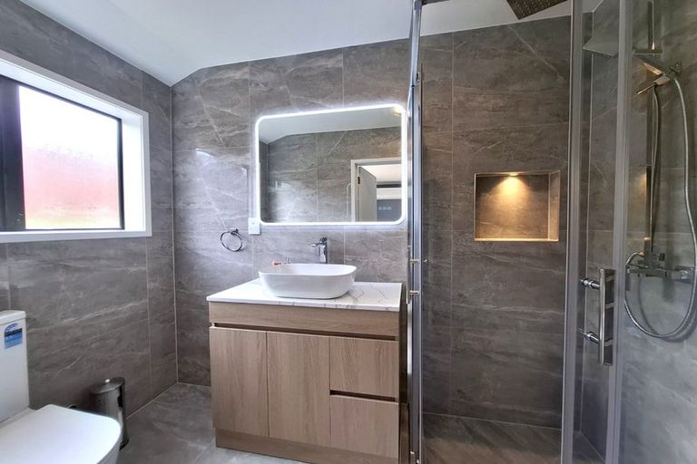 Photo of property in 36 Saralee Drive, Manurewa, Auckland, 2105