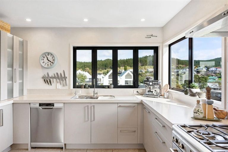 Photo of property in 243 Onemana Drive, Onemana, Whangamata, 3691