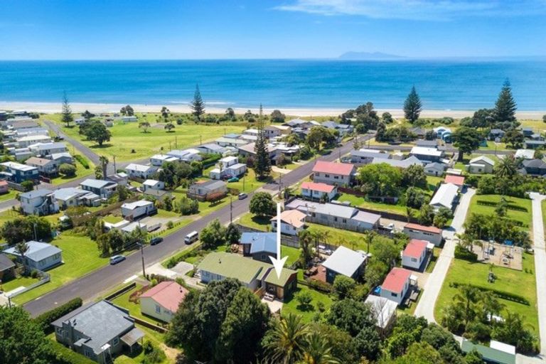 Photo of property in 15a Leo Street, Waihi Beach, 3611