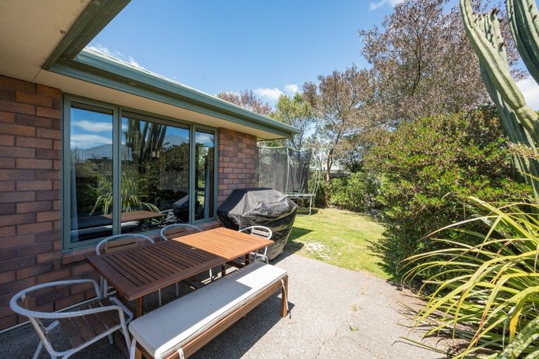 Photo of property in 18 Allport Place, Stoke, Nelson, 7011