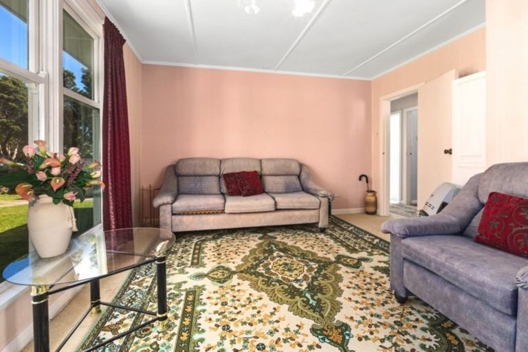 Photo of property in 18 Waiuta Street, Titahi Bay, Porirua, 5022