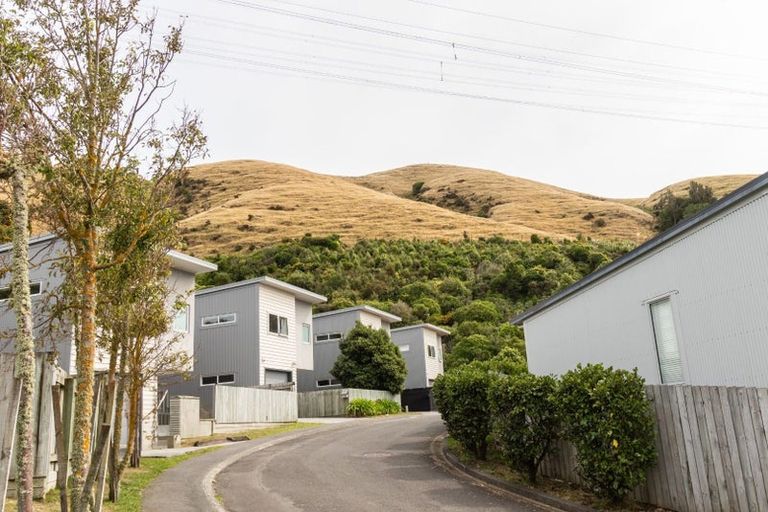 Photo of property in 36g Erlestoke Crescent, Churton Park, Wellington, 6037