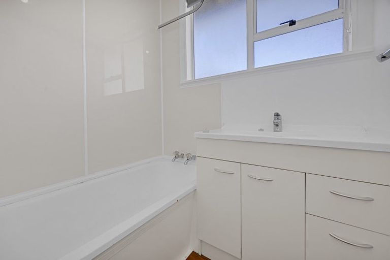 Photo of property in 22 Whitcombe Road, Opunake, 4616