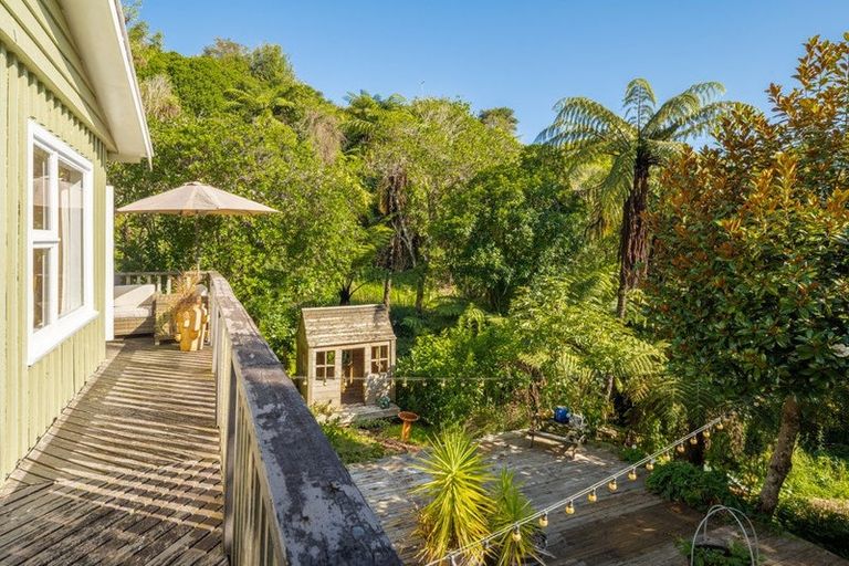 Photo of property in 786 Queen Charlotte Drive, Havelock, Picton, 7281