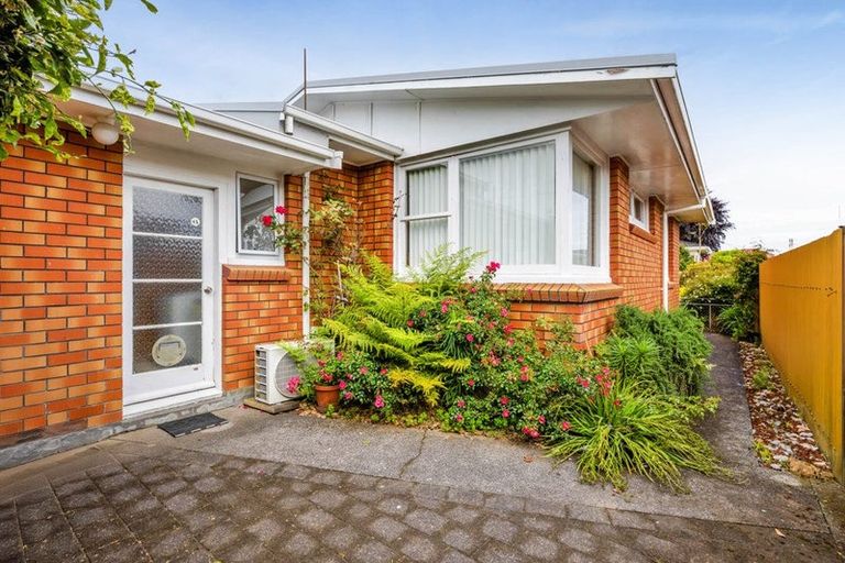 Photo of property in 22 Tukapa Street, Westown, New Plymouth, 4310