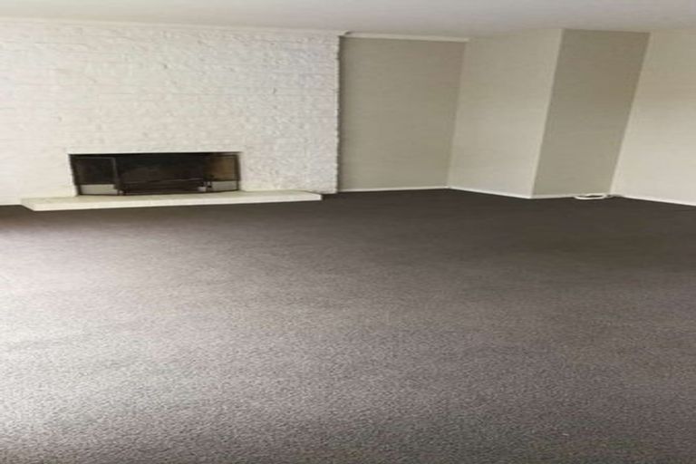 Photo of property in 13 Glenmore Road, Sunnyhills, Auckland, 2010