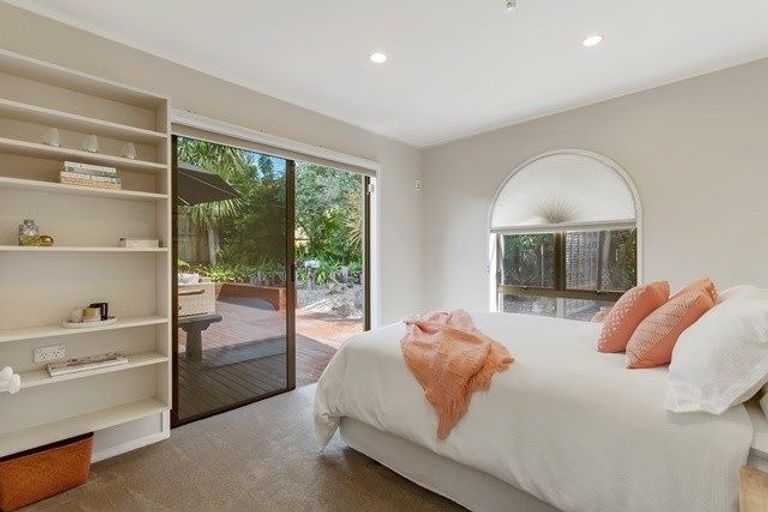 Photo of property in 11 Himalaya Crescent, Lynfield, Auckland, 1042