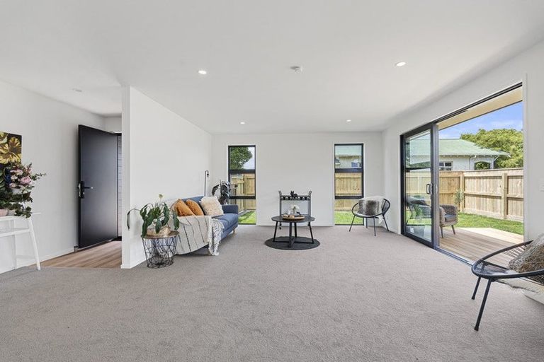 Photo of property in 45a Princess Street, Waitara, 4320