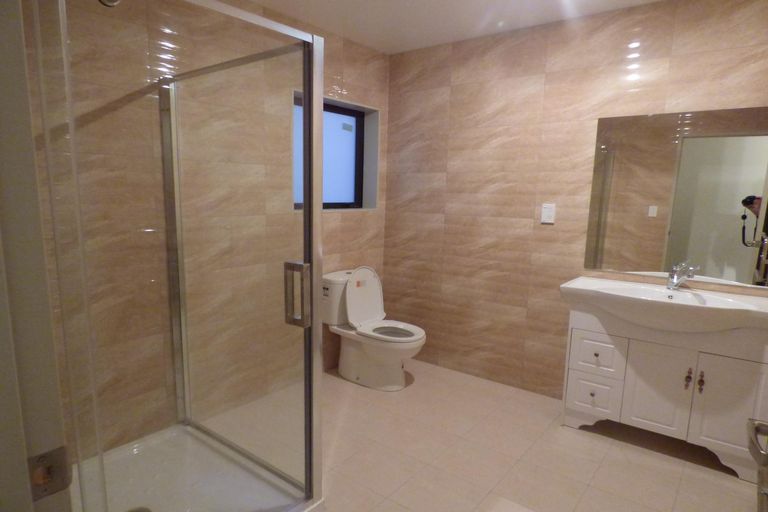 Photo of property in 60e Station Road, Papatoetoe, Auckland, 2025