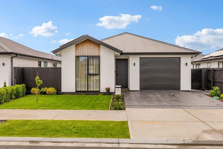 Photo of property in 69 Ashurst Crescent, Rolleston, 7615