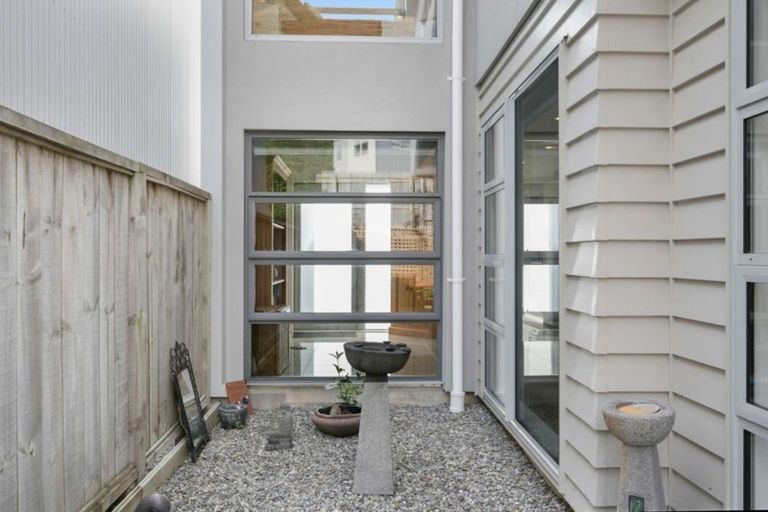 Photo of property in 36a Erlestoke Crescent, Churton Park, Wellington, 6037