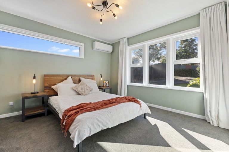 Photo of property in 2/97 Crawford Avenue, Mangere Bridge, Auckland, 2022