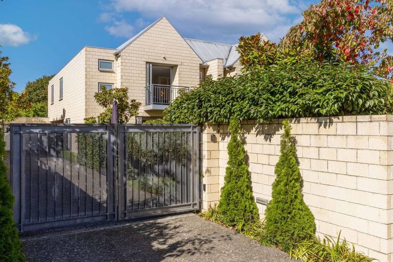 Photo of property in 54a Glandovey Road, Fendalton, Christchurch, 8052