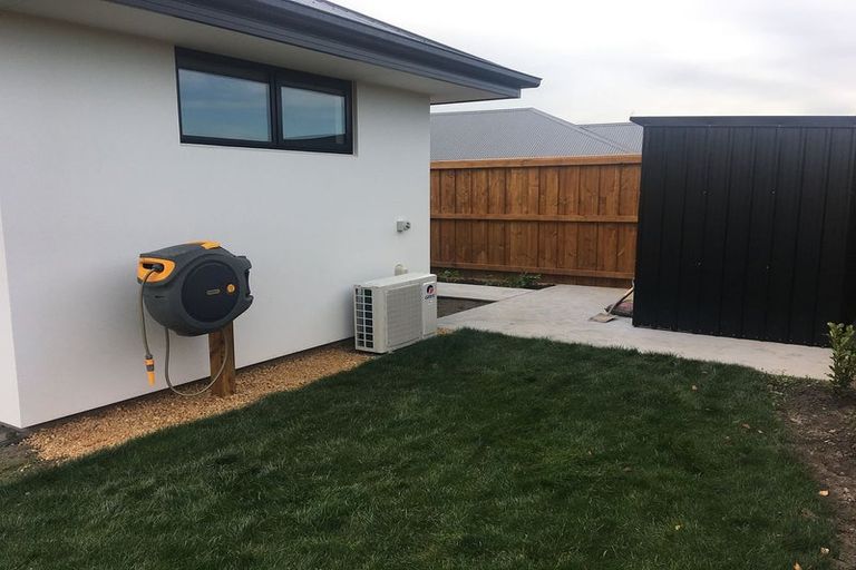 Photo of property in 64 Watkins Drive, Rangiora, 7400