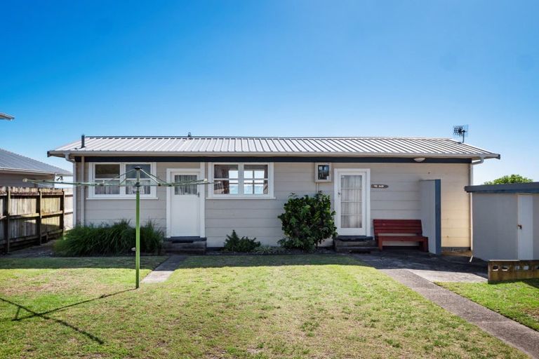 Photo of property in 91 Karewa Parade, Papamoa Beach, Papamoa, 3118