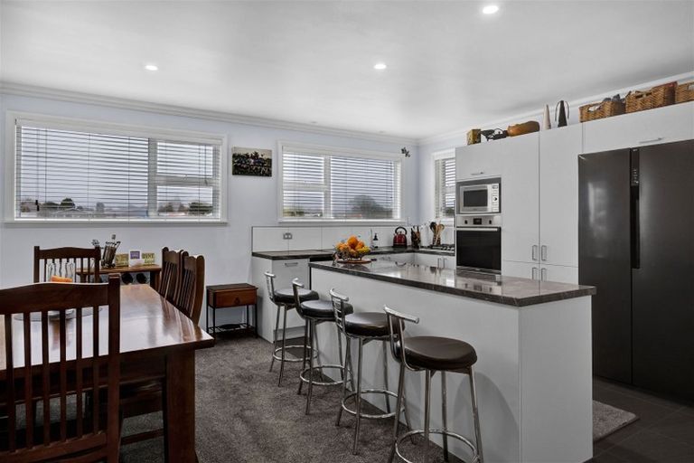 Photo of property in 212b Carrington Street, Vogeltown, New Plymouth, 4310