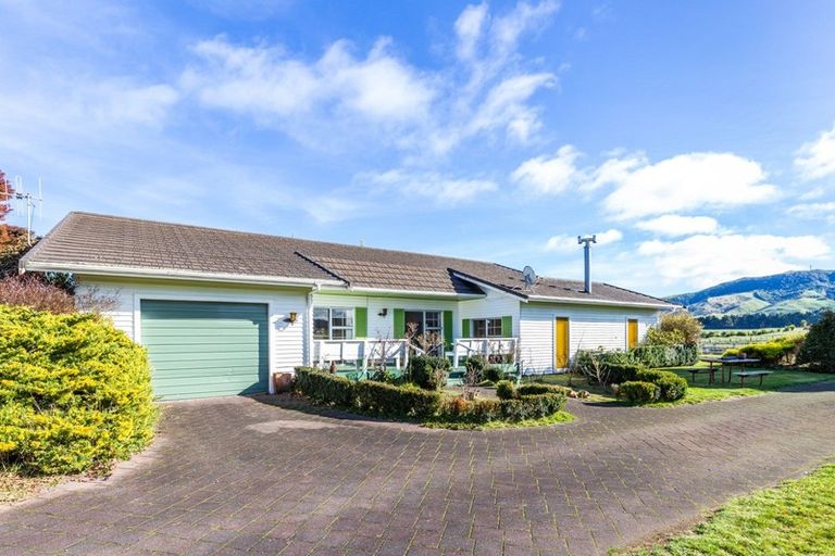 Photo of property in 540 Mapara Road, Kinloch, Taupo, 3385