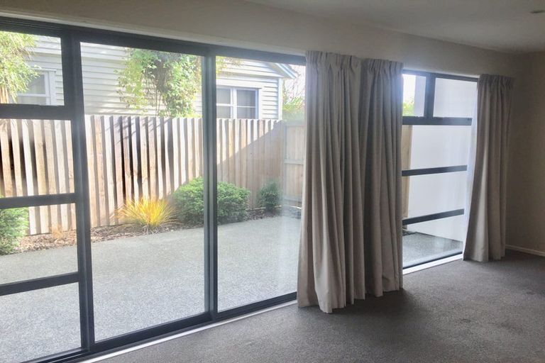 Photo of property in 5b Rex Street, Riccarton, Christchurch, 8041