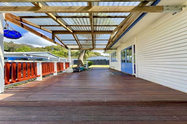 Photo of property in 2 Somme Road, Silverstream, Upper Hutt, 5019