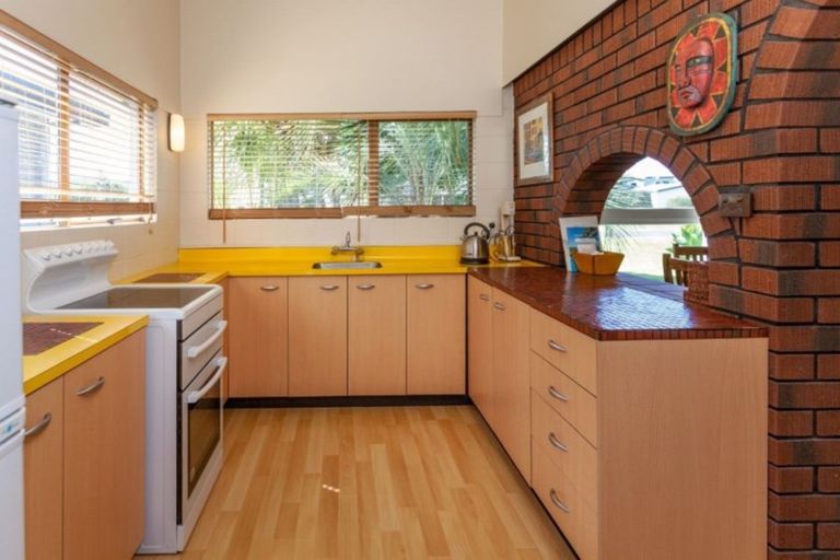 Photo of property in 115 Mary Road, Whangamata, 3620