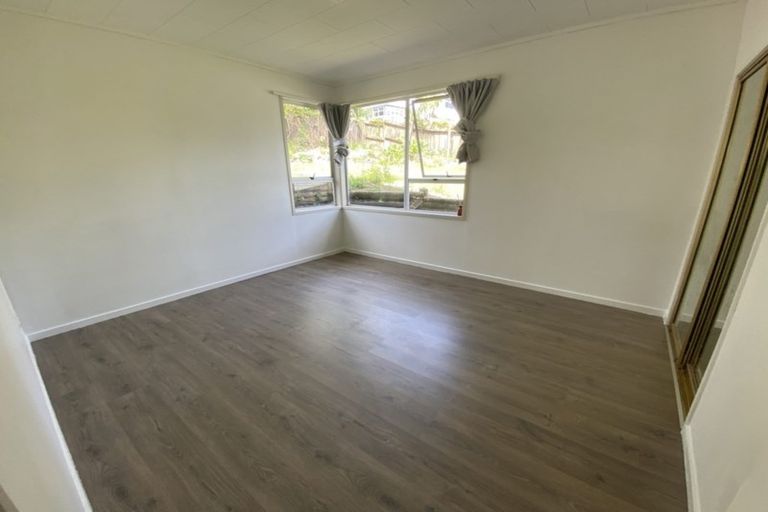 Photo of property in 28 Regency Place, Sunnynook, Auckland, 0632