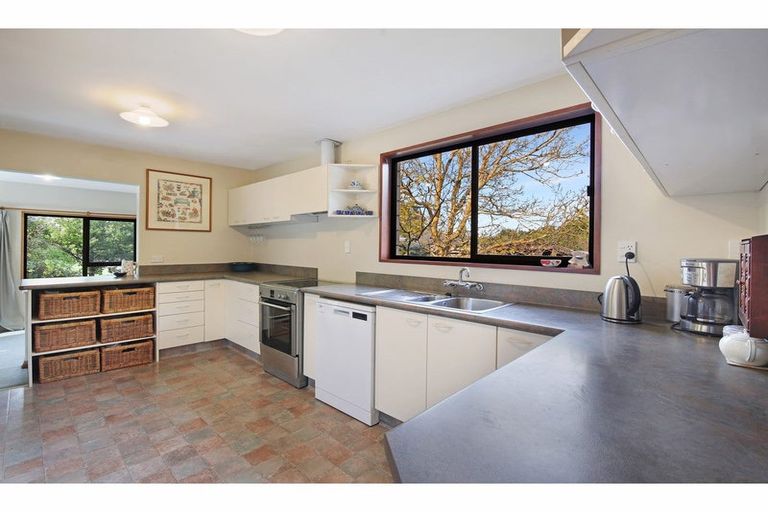 Photo of property in 212 High Street, Oxford, 7430