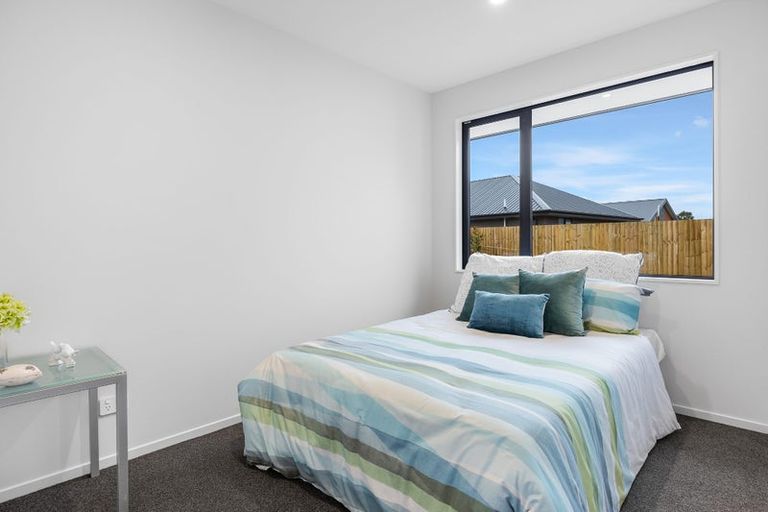 Photo of property in 17 Ned Place, Halswell, Christchurch, 8025