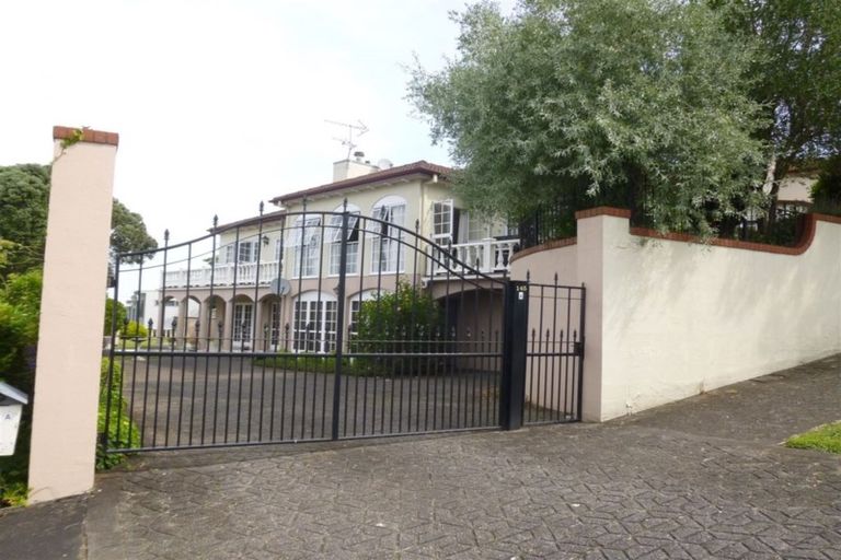 Photo of property in 145a Clarence Street, Hamilton Lake, Hamilton, 3204