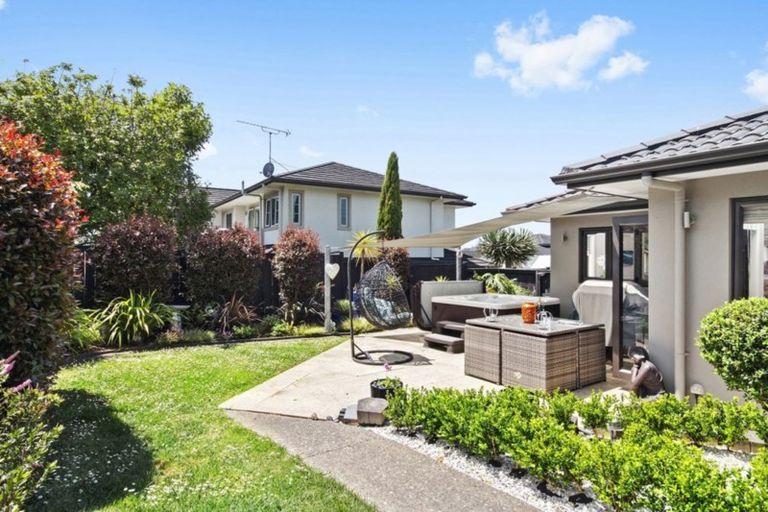 Photo of property in 34 Intrepid Crescent, Beachlands, Auckland, 2018