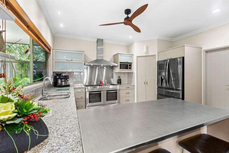 Photo of property in 176b Heta Road, Highlands Park, New Plymouth, 4312