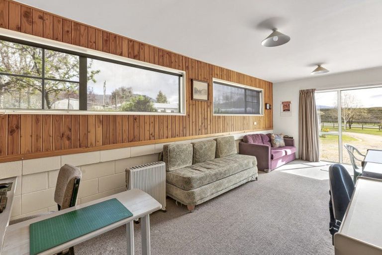 Photo of property in 39 Domain Road, Bannockburn, Cromwell, 9384