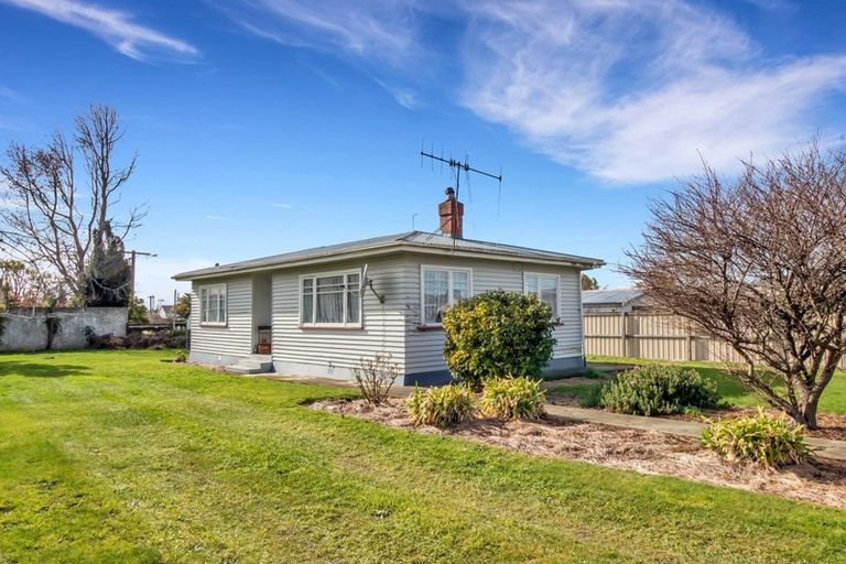 Photo of property in 12 Mary Street, Waimate, 7924