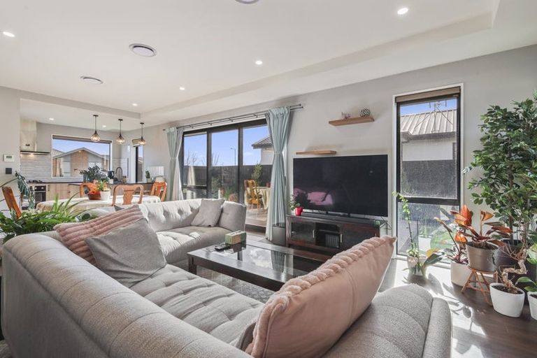 Photo of property in 41 Selfe Crescent, Burwood, Christchurch, 8083